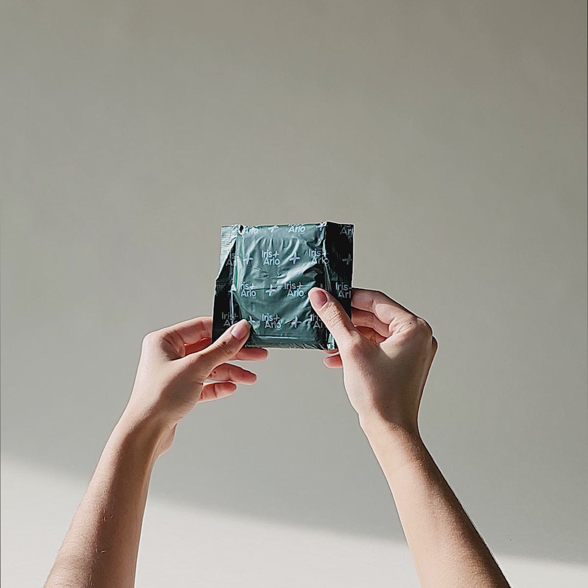 Bulk (34) - 100% Organic Super Pads - Resealable Bag